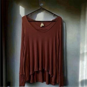 Free People Malibu Brown  Long Sleeve Thermal Top XS fits Medium very flowy
